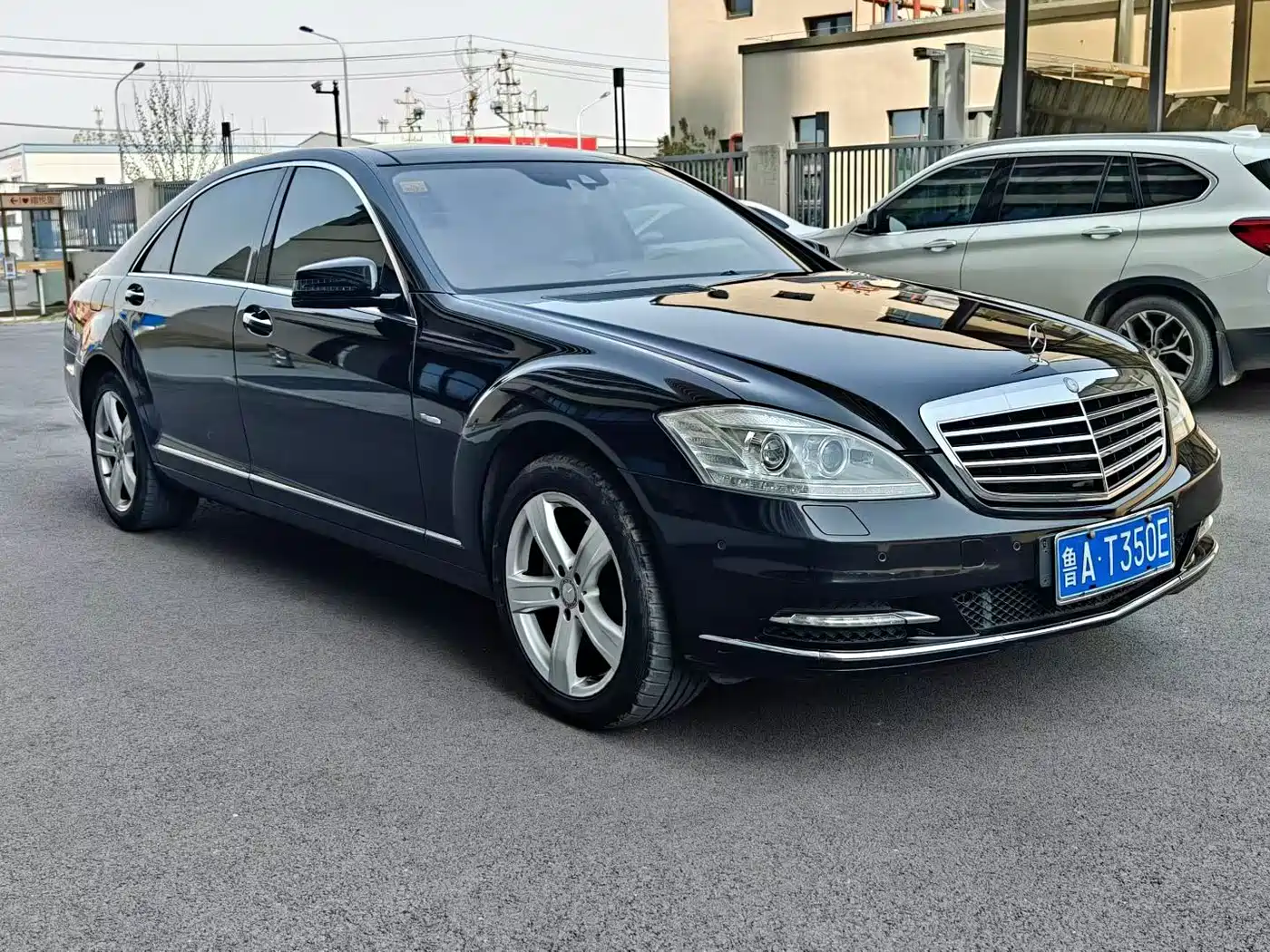 Mercedes-Benz S-Class 2011 S 350 L CGI фото 3