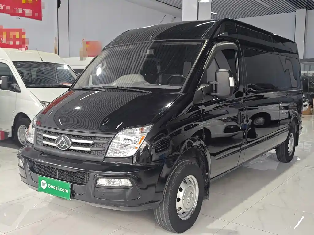 SAIC Maxus Xintu V80 2021 2.0T AMT Classic Aoyuntong Long Wheelbase Medium Roof 6/7/8/9 Seater