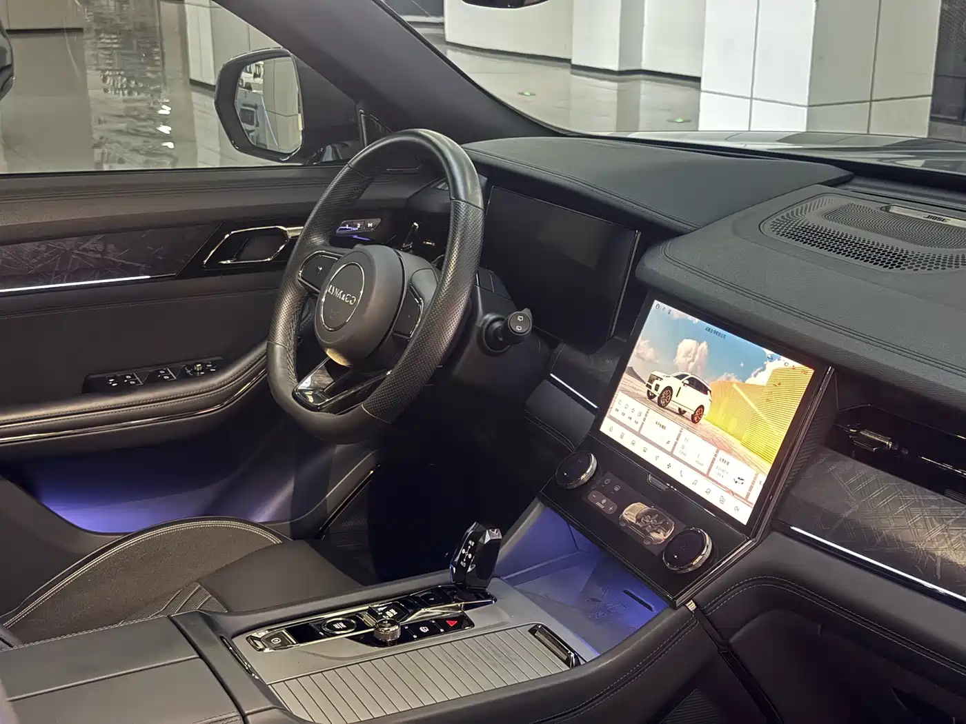 Lynk & Co 09 EM-P 2021 2.0T PHEV Halo 6-seater фото 19