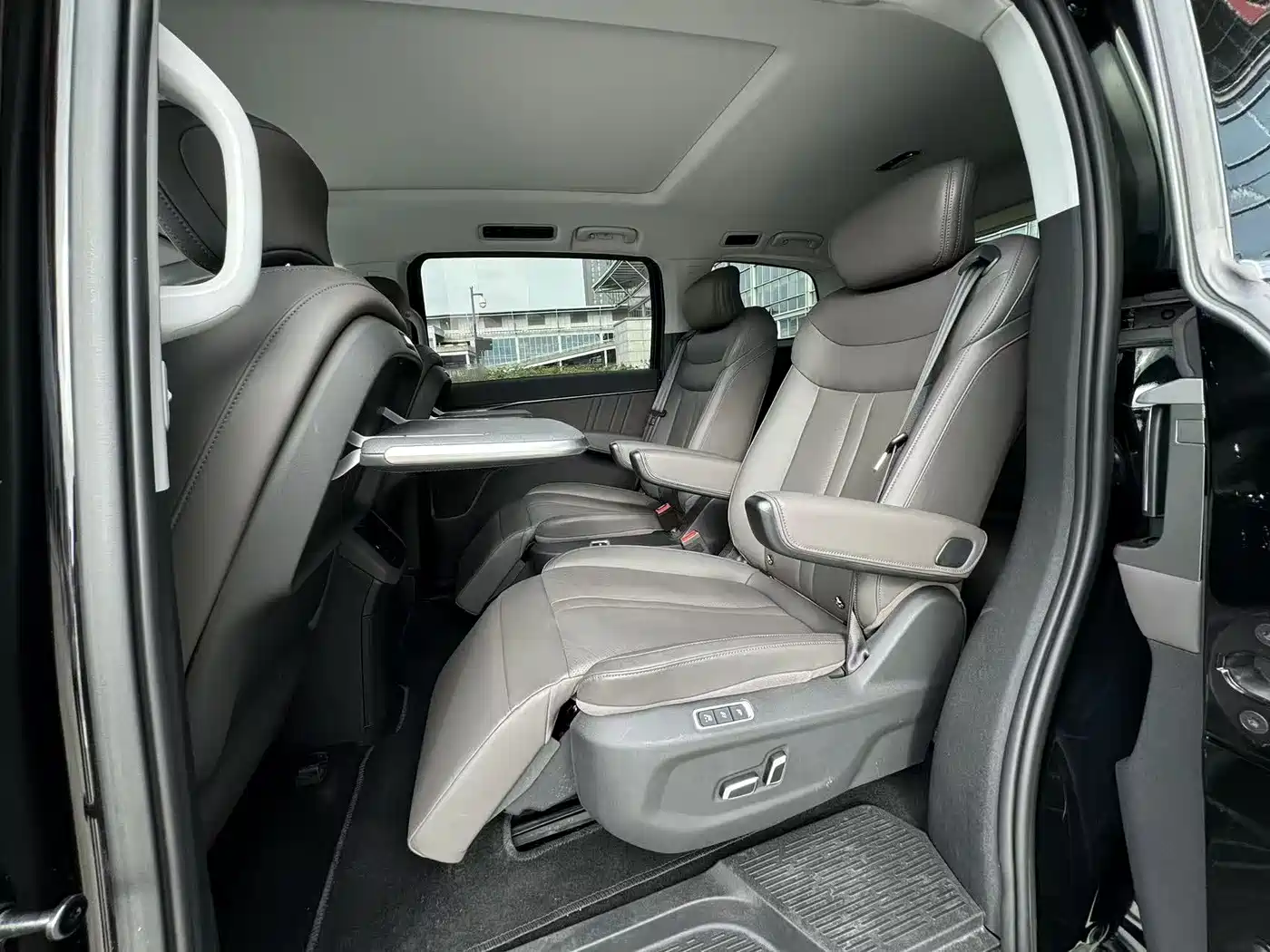 SAIC MAXUS EVERYONE 7