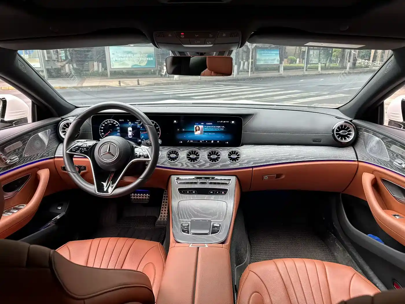 MERCEDES-BENZ CLS