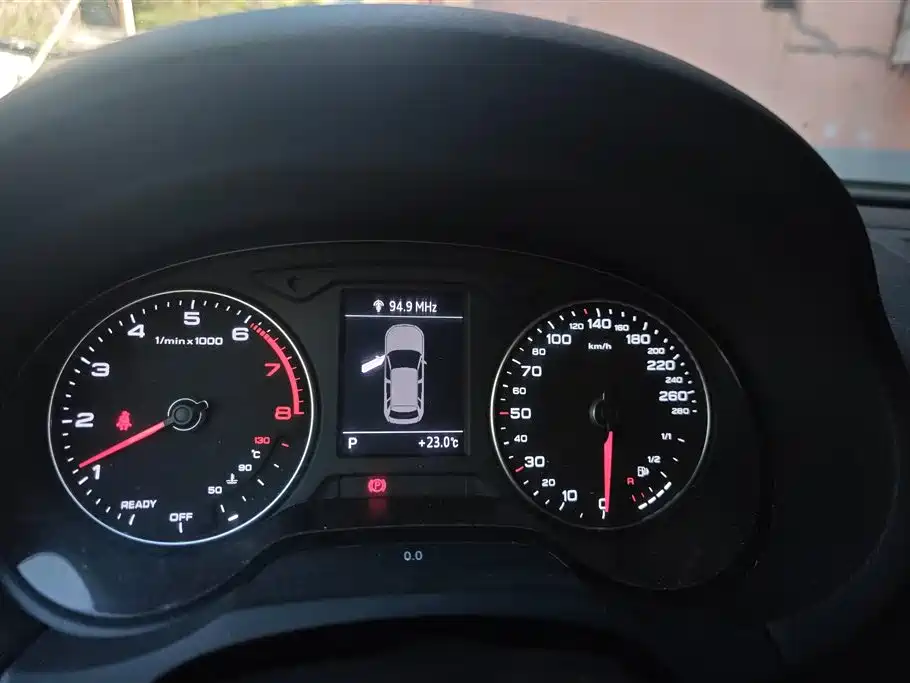 Audi A3 2017 Sportback 35 TFSI Progressive фото 14