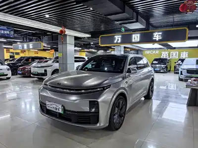 Li Auto L7
