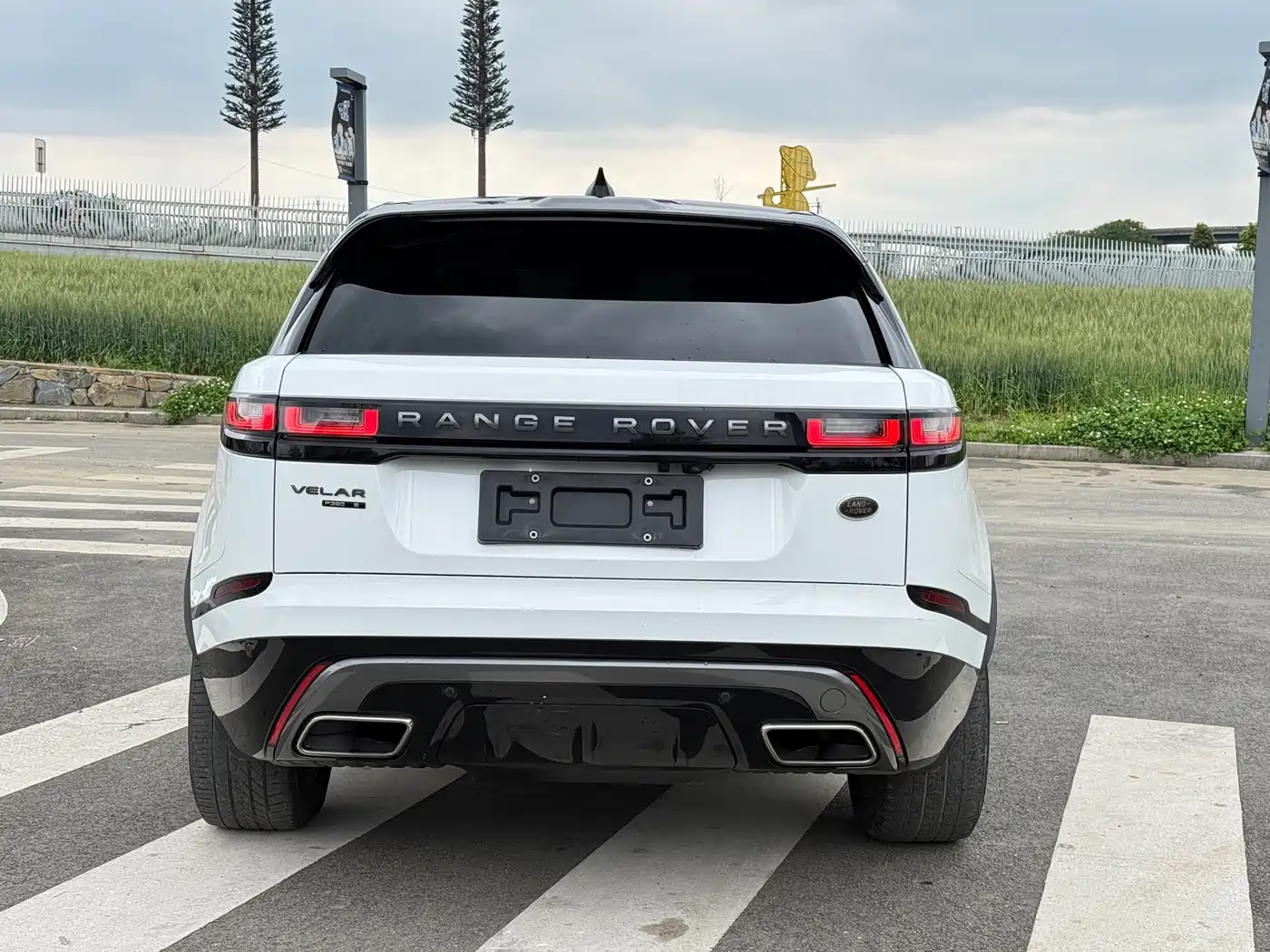 Land Rover Range Rover Velar 2018 P380 R-DYNAMIC SE фото 6