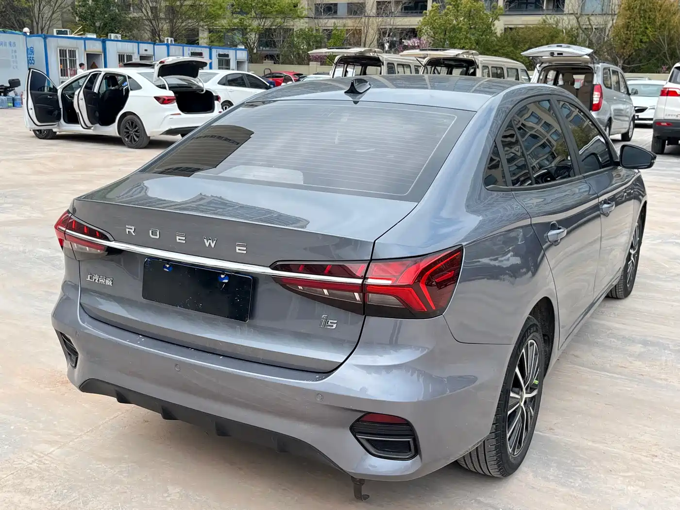 ROEWE I5