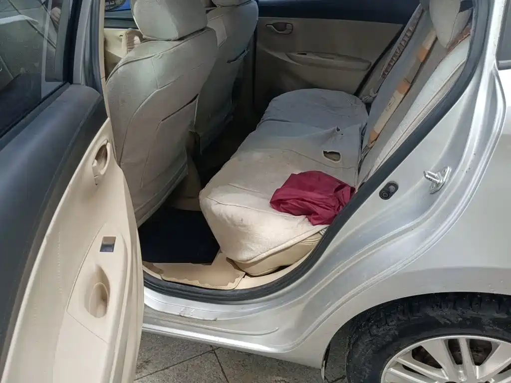 Toyota Vios 2014 1.3L Automatic Stylish Edition фото 14