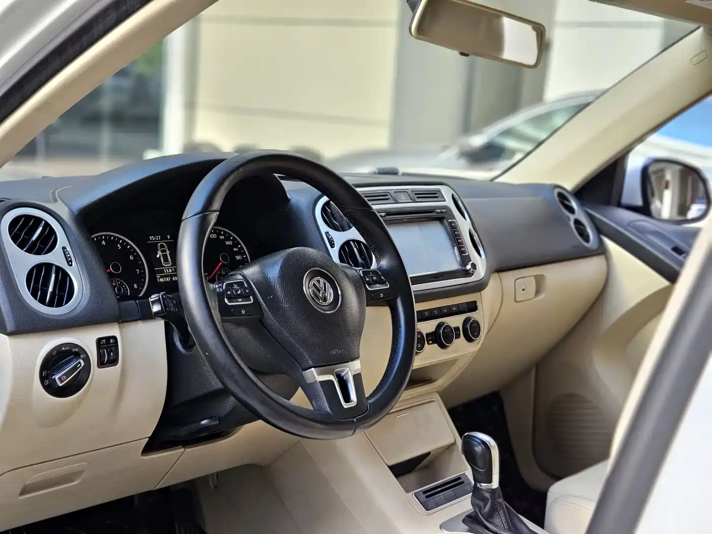 Volkswagen Tiguan 2015 1.8TSI Automatic 2WD Comfortline фото 11