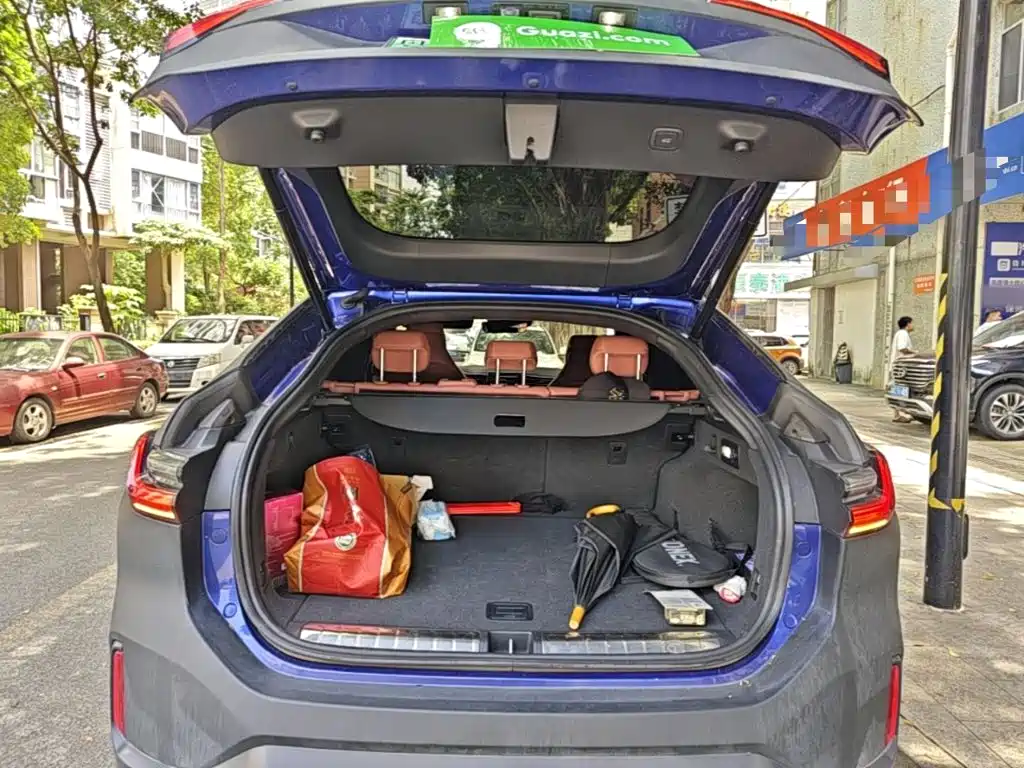 Photo 19 - NIO EC6