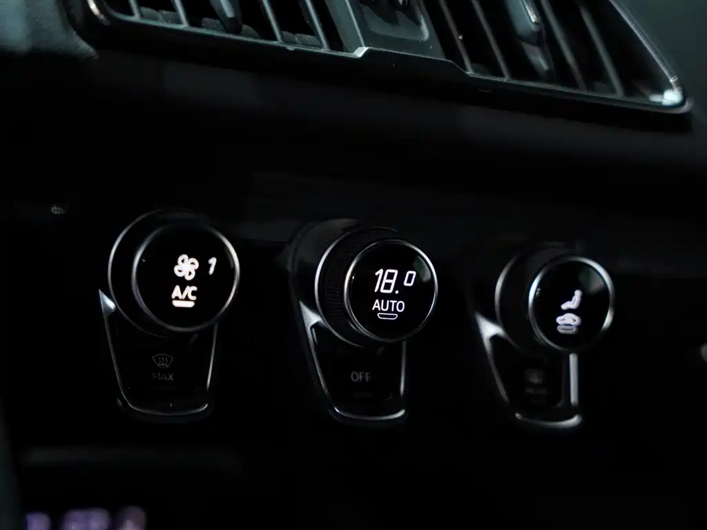 Audi R8 2022 2021 V10 Coupe performance