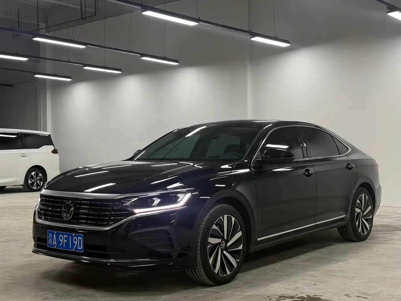 Volkswagen Passat 2026 2025 Outstanding 380TSI Dragon Soaring Edition