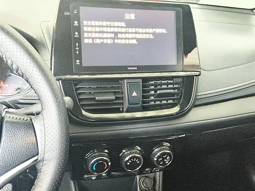 Toyota Vios FS 2021 1.5L CVT Fengchi Edition фото 13