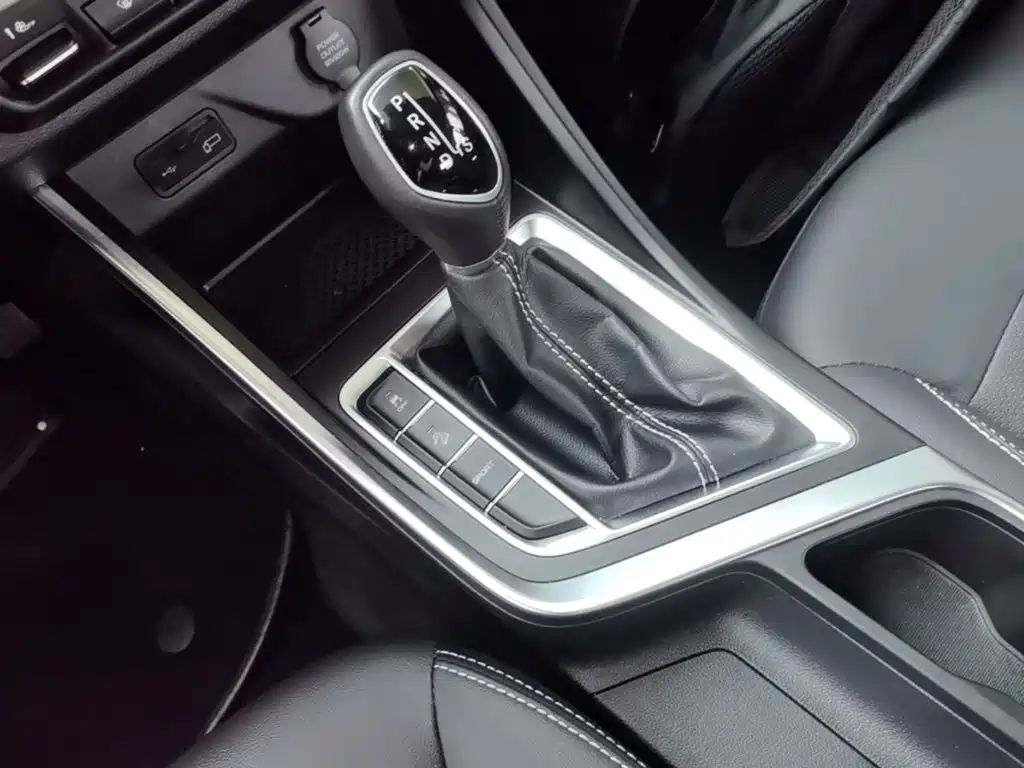 Geely Vision X3 2021 2020 1.5L CVT Elite