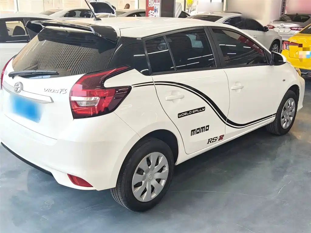 Toyota Vios FS 2021 1.5L CVT Fengchi Edition фото 7