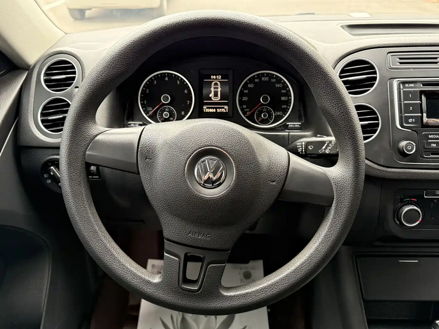 Volkswagen Tiguan 2016 Model 300TSI Automatic 2WD Trend Edition фото 15