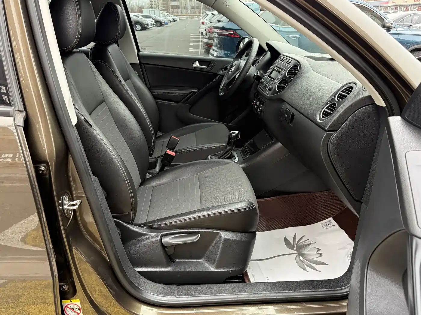 Volkswagen Tiguan 2016 Model 300TSI Automatic 2WD Trend Edition фото 19