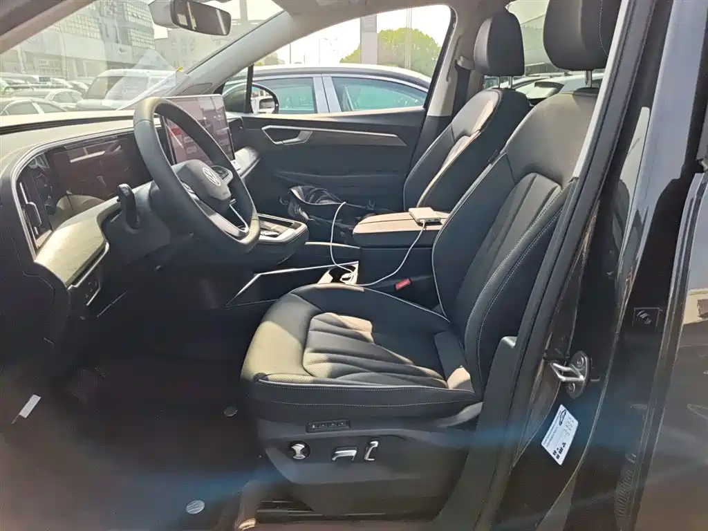 Volkswagen Talagon 2025 Model 450TSI AWD Premium 6-Seater фото 11
