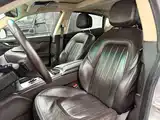 Photo 6 - Maserati Quattroporte