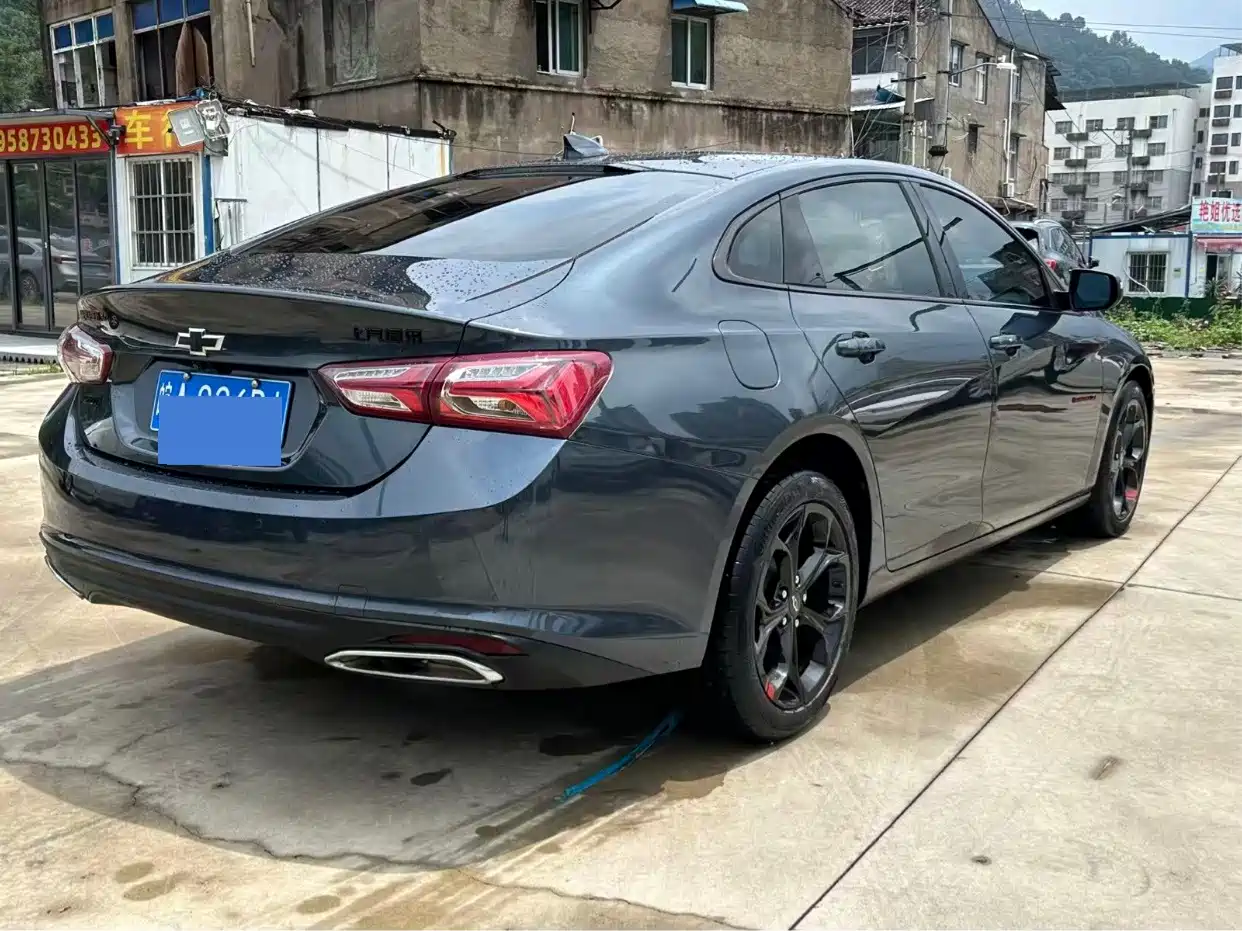 Фото 6 - Chevrolet Malibu XL