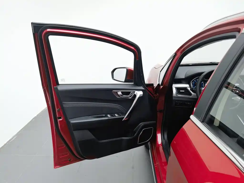 Photo 8 - Geely Vision X3