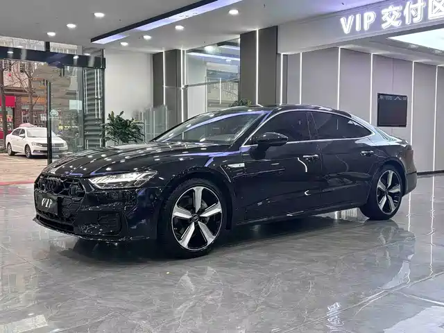 AUDI A7L