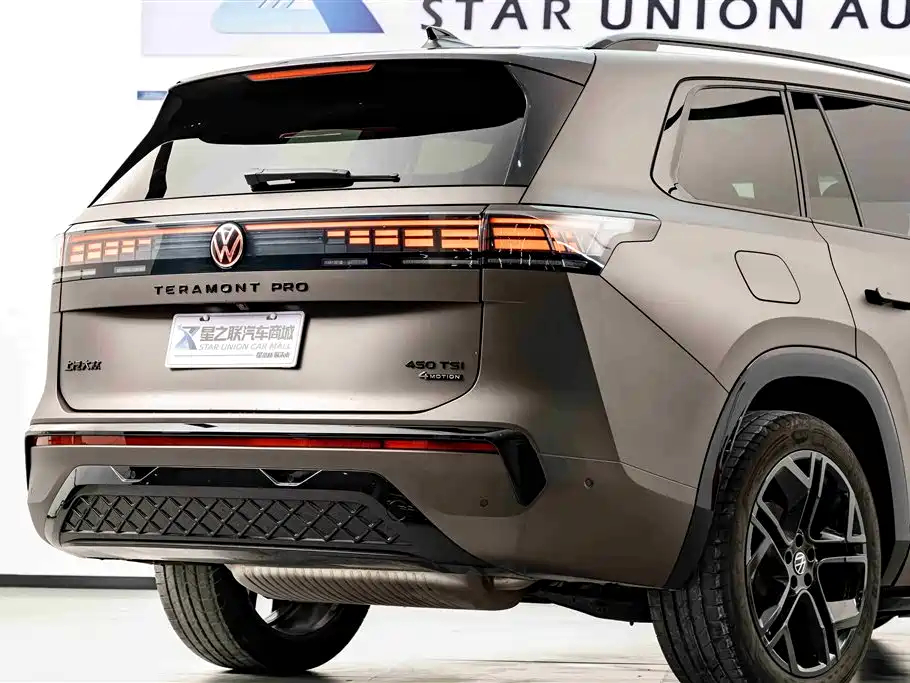 VOLKSWAGEN TOURANG