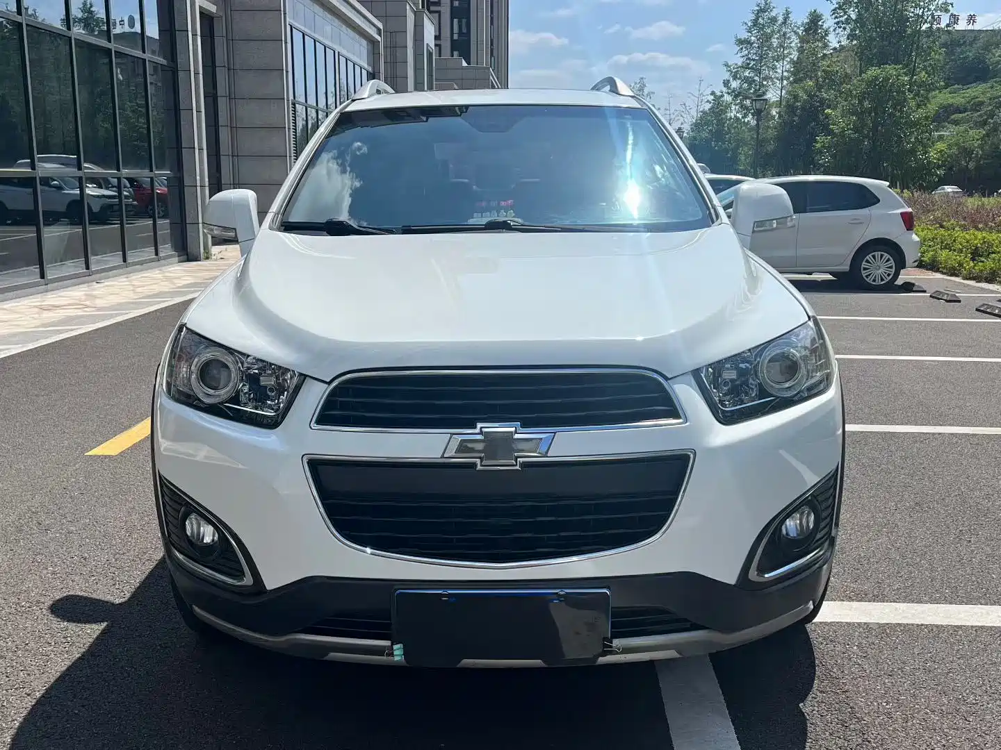 Фото 2 - Chevrolet Captiva