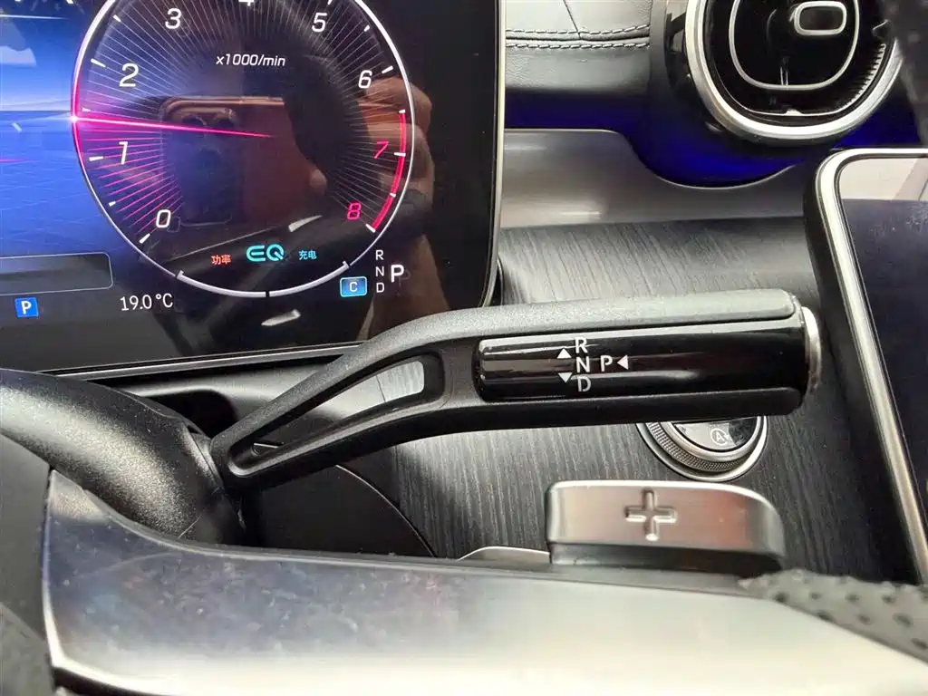 Mercedes-Benz C-Class 2022 C 200 L Sport Version фото 23