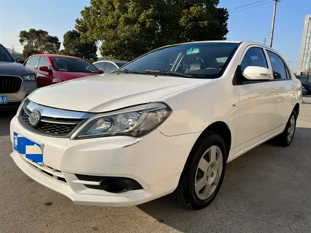 BYD F3