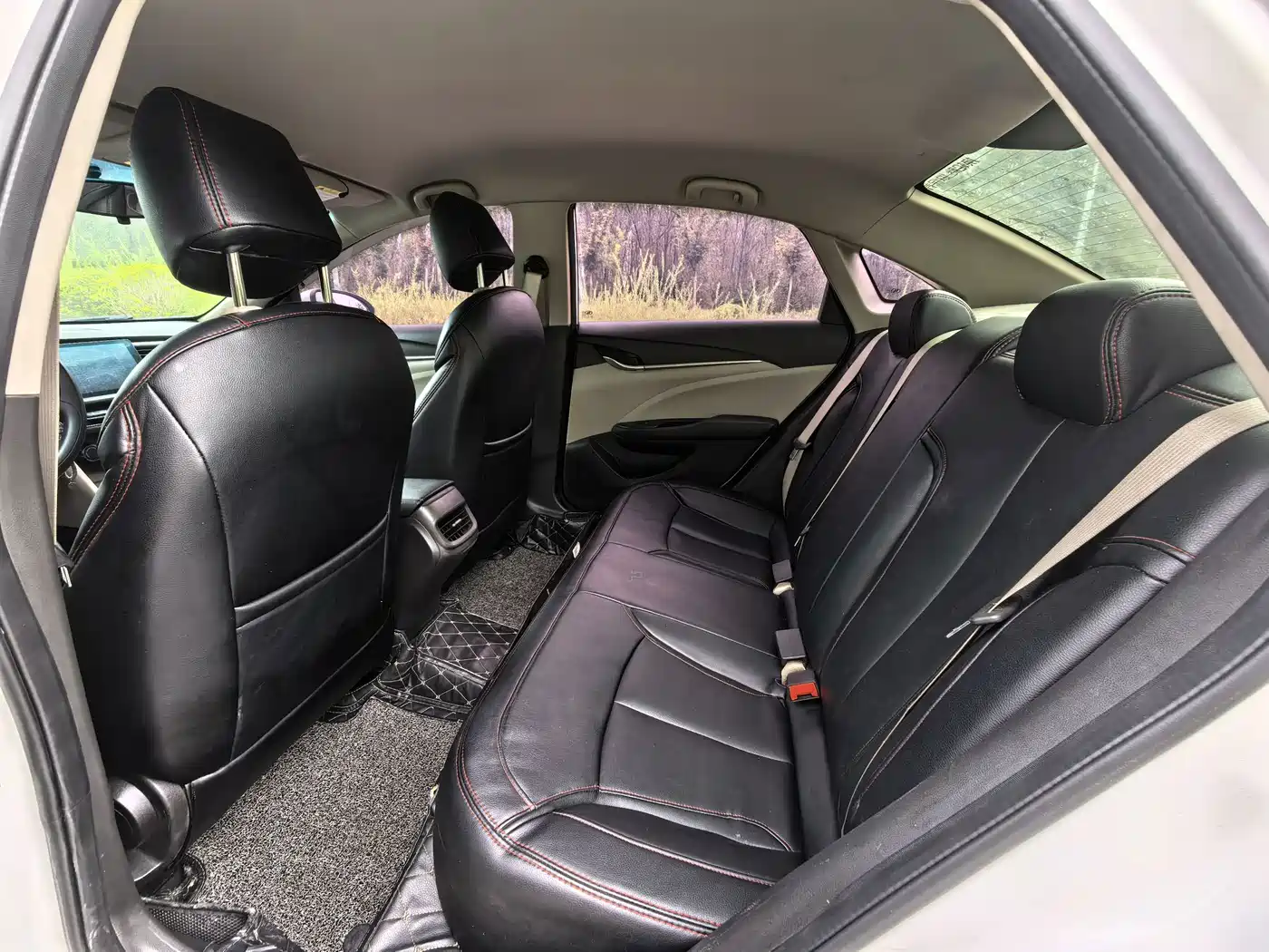 Фото 13 - Buick Excelle