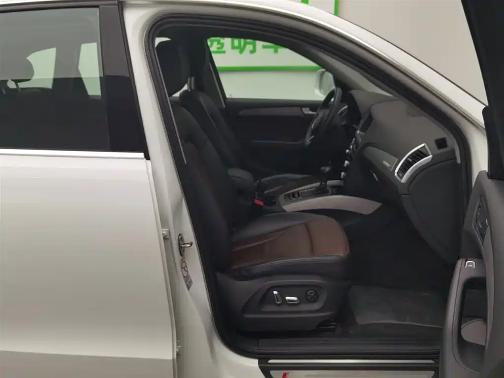 Audi Q5 2017 Plus 40 TFSI Progressive фото 23