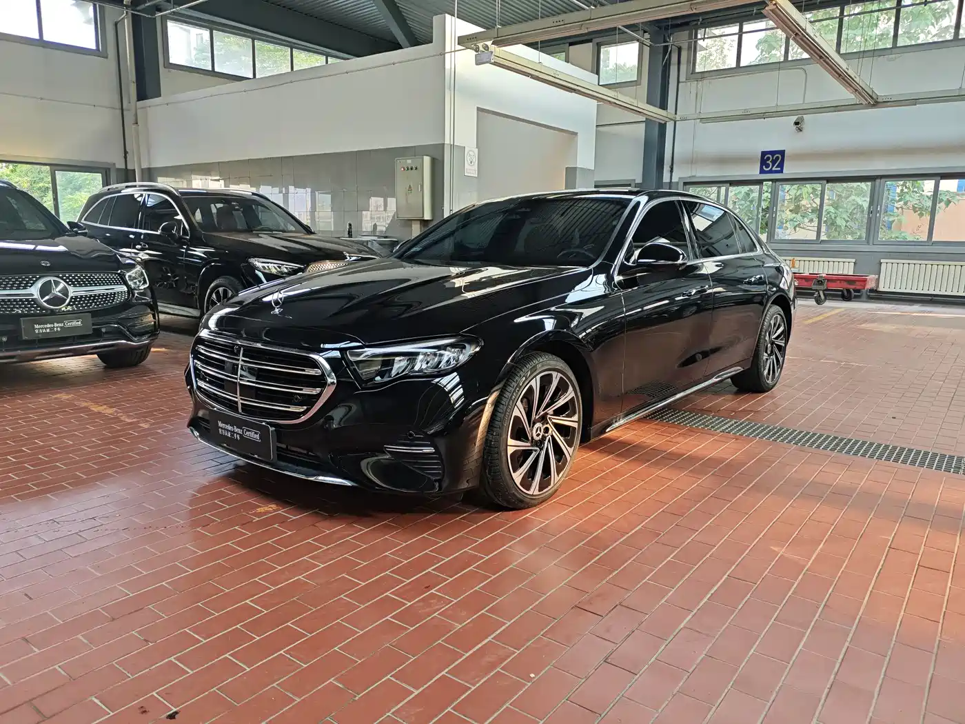 Mercedes-Benz E-Class 2024 Model E 260 L