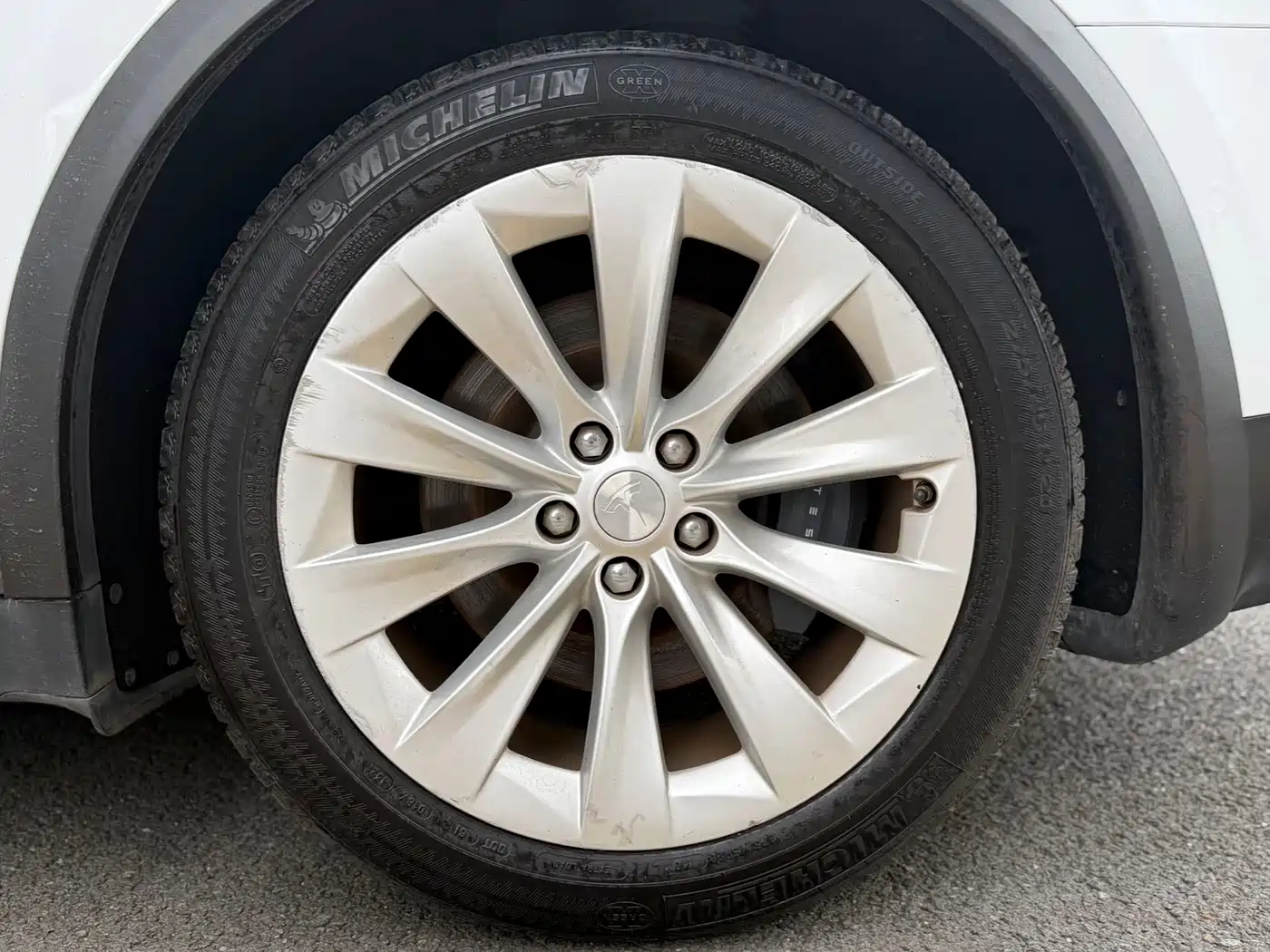 Фото 22 - Tesla Model X