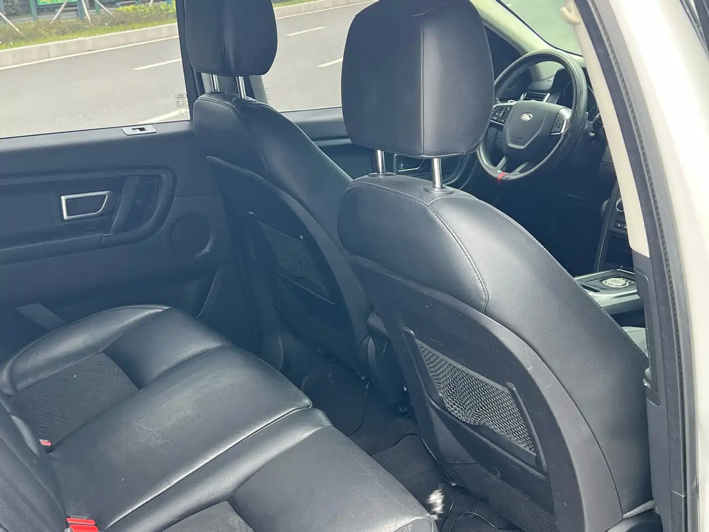 Land Rover Discovery Sport 2016 2.0T S фото 16