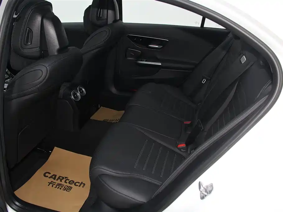 Mercedes-Benz C-Class 2024 Second Facelift C 260 L Sport фото 20