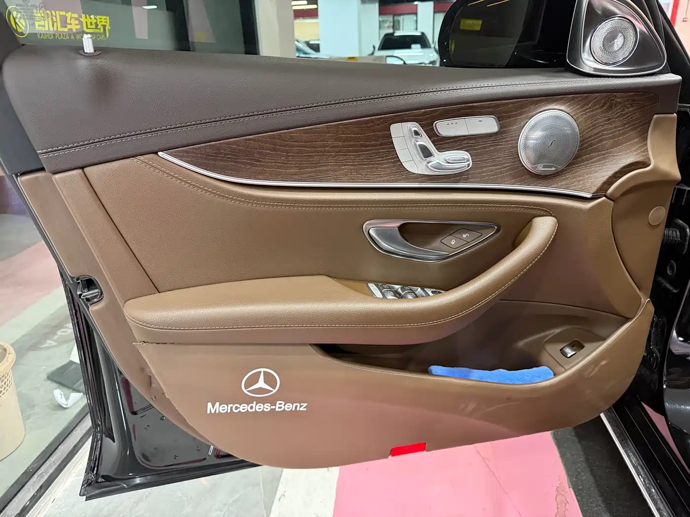 Mercedes-Benz E-Class 2023 E 300 L Luxury фото 8