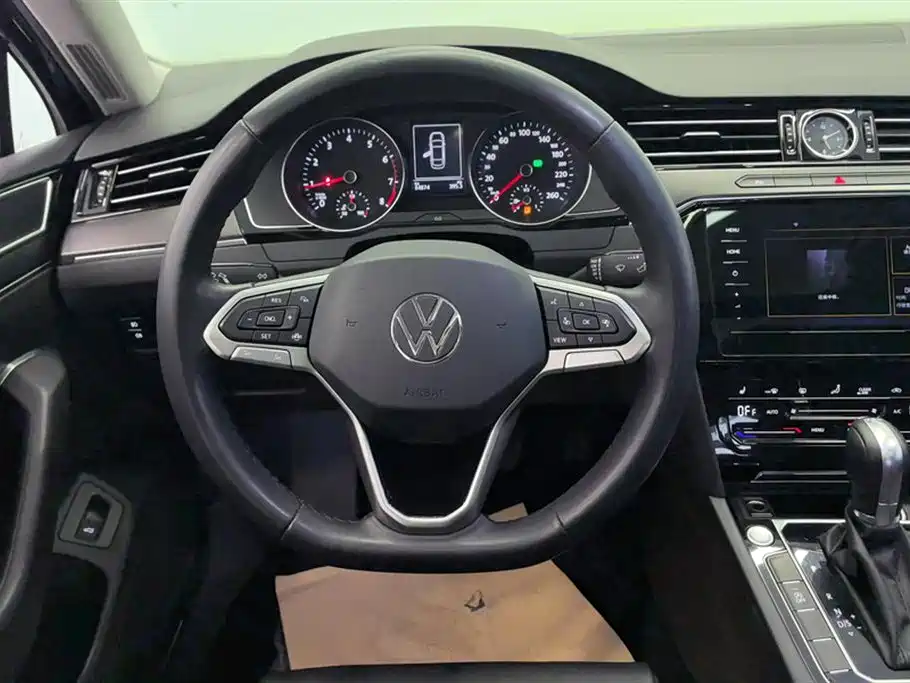 Volkswagen Magotan 2020 280TSI DSG Leading фото 15