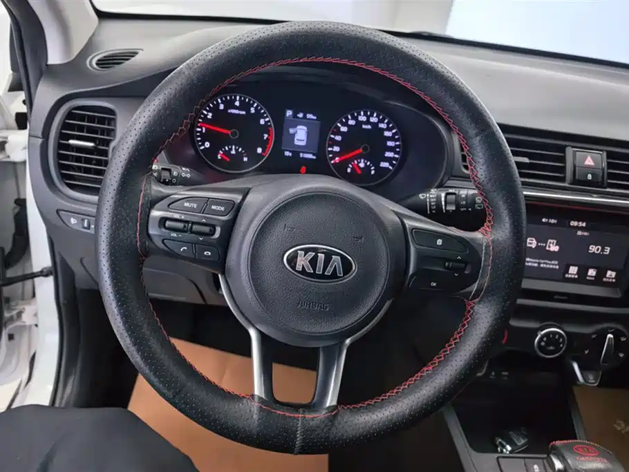 Kia KX CROSS 2019 1.6L Automatic Smart Sunroof Edition China VI фото 15