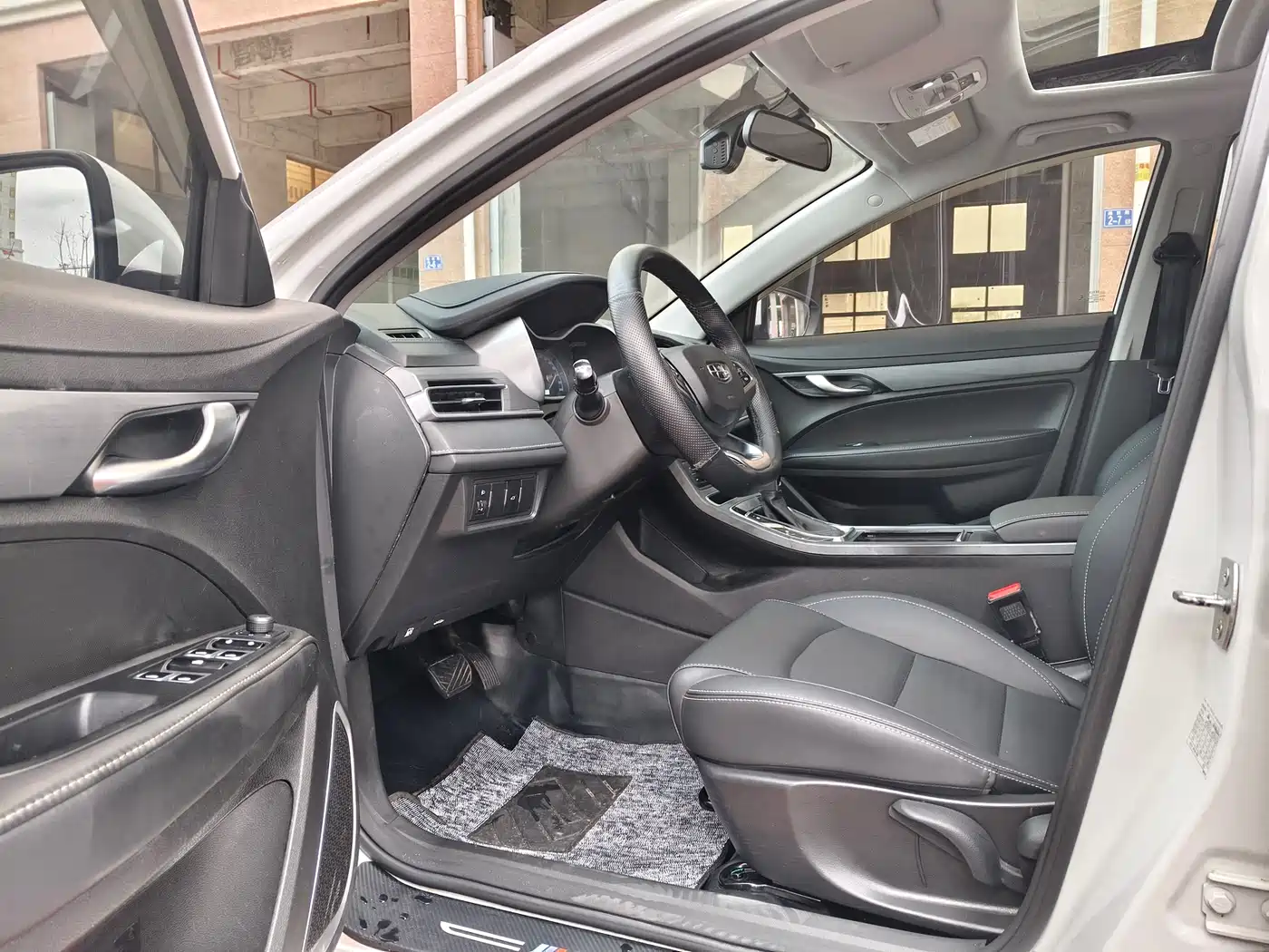 GEELY AUTOMOBILE EMGRAND