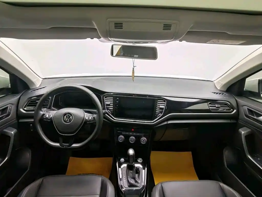 Volkswagen T-ROC 2021 Facelift 280TSI DSG 2WD Comfort Smart Connect Edition фото 7