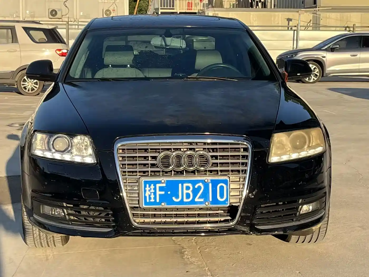 Фото 2 - Audi A6L