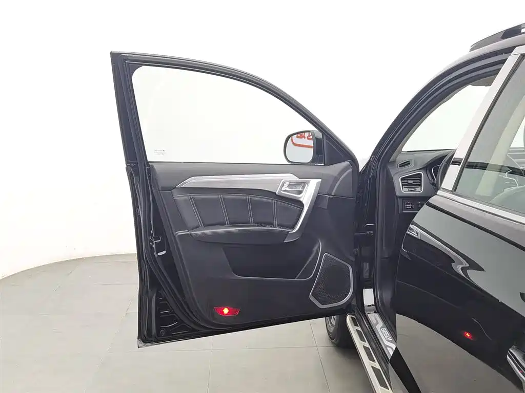 GEELY AUTOMOBILE VISION X6