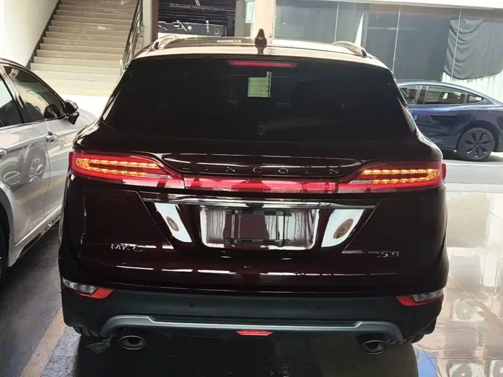 Lincoln MKC 2019 2019 2.0T 2WD Premium Elegance Edition China VI