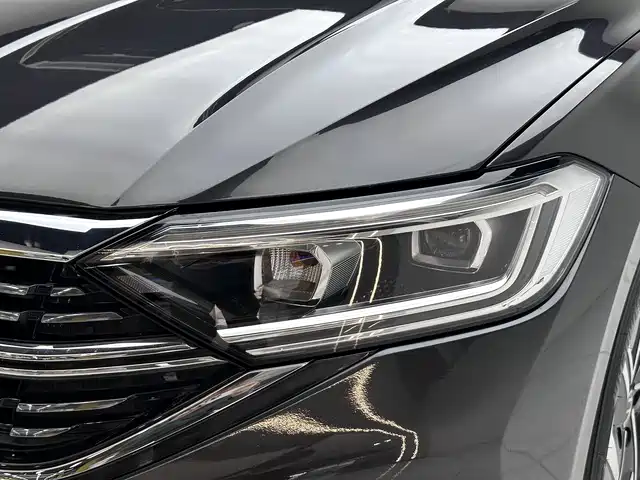 Volkswagen Sagitar 2024 300TSI DSG Surpass Edition фото 20