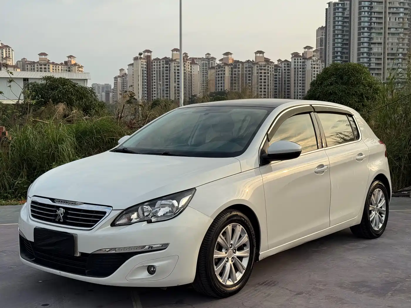Peugeot 308S 2015 1.2T Auto Dynamic Edition