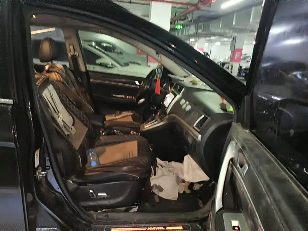 Photo 12 - Haval H6