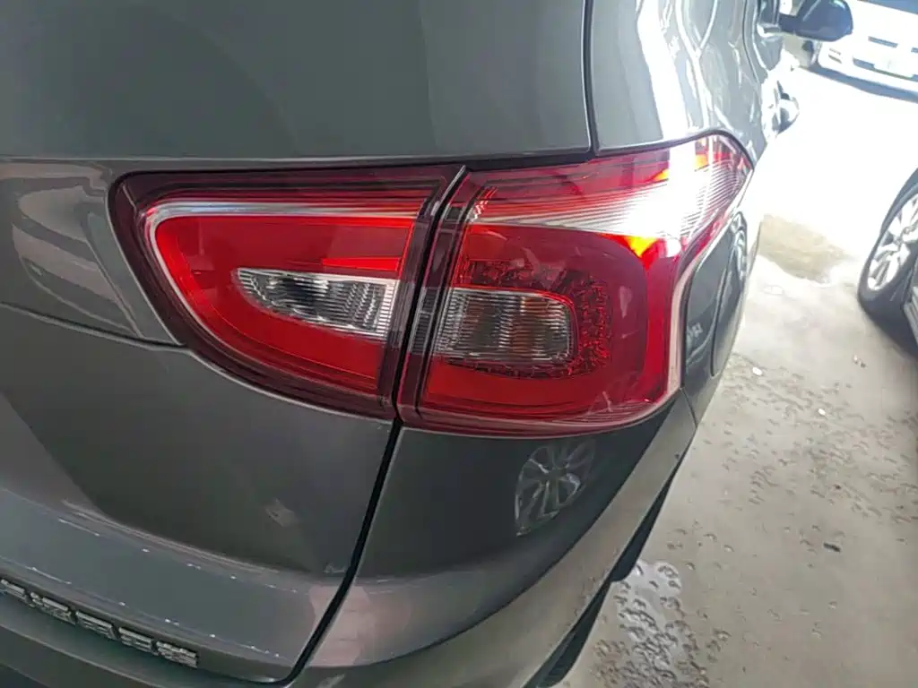 Baojun 510 2018 2017 1.5L Manual Luxury