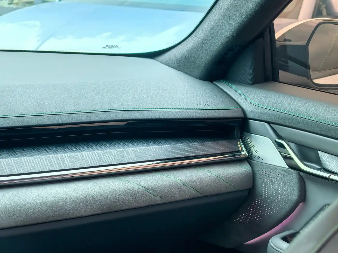 ZEEKR EXTREME KRYPTON 001