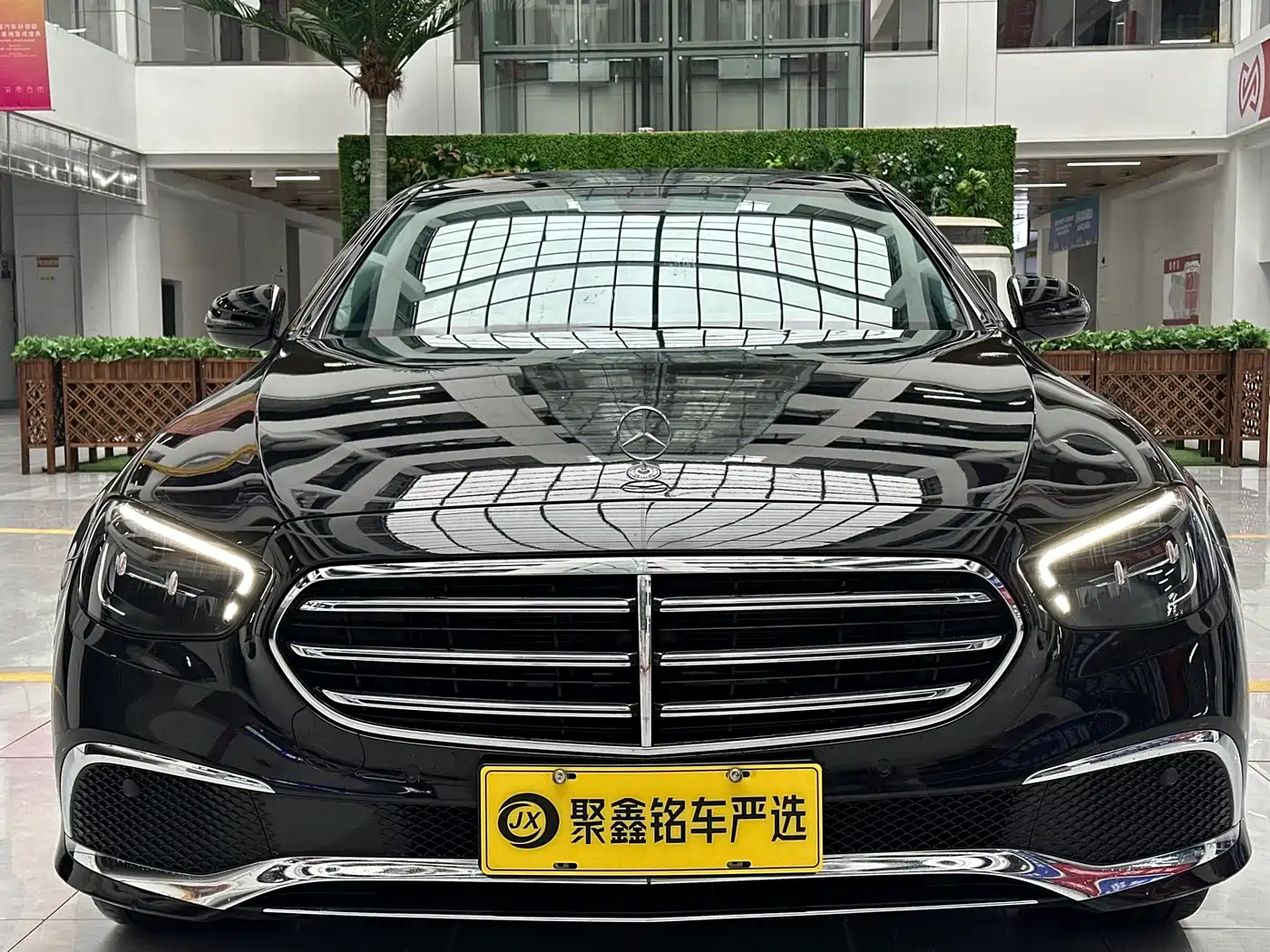 Mercedes-Benz E-Class 2023 E 260 L фото 2