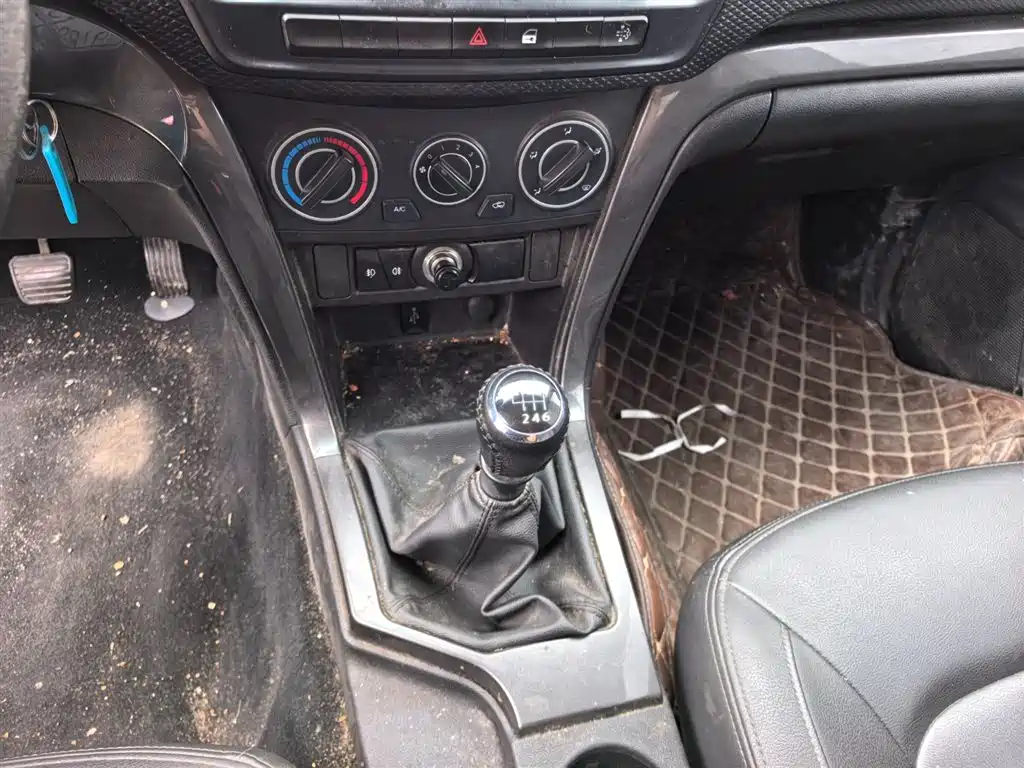 GREAT WALL FENGJUN 5