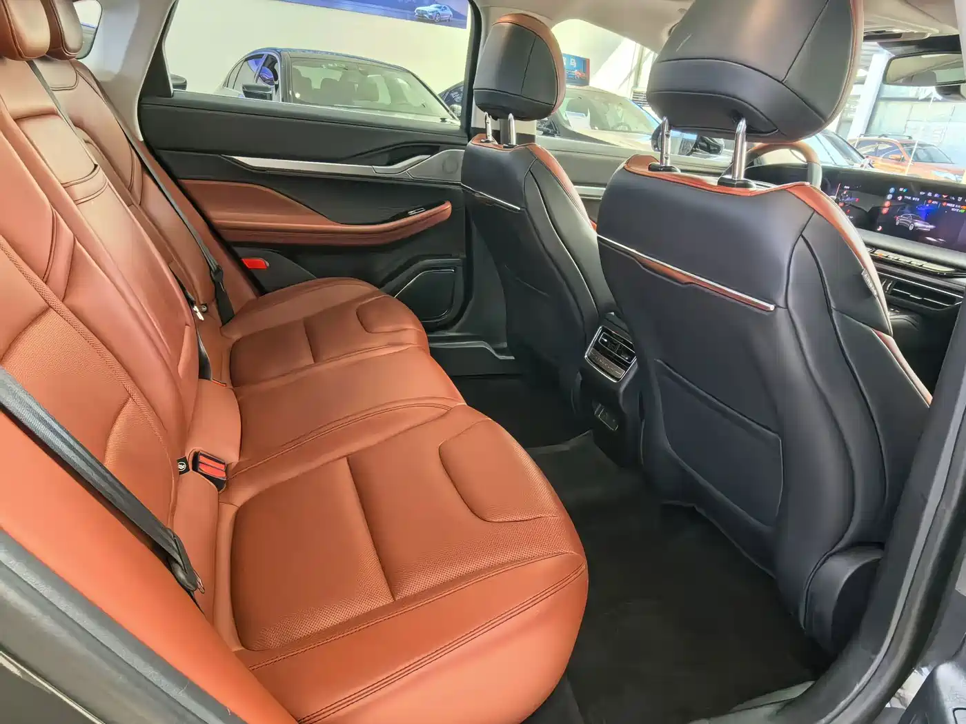 Lincoln Z 2023 2022 Model iCool Elegance Edition